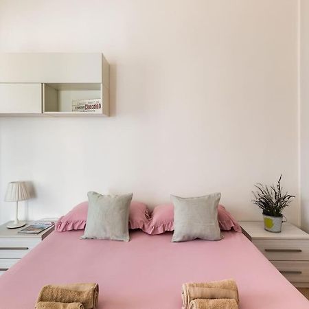 “Casa Moderna Con Parcheggio Privato” Apartman Imola Kültér fotó
